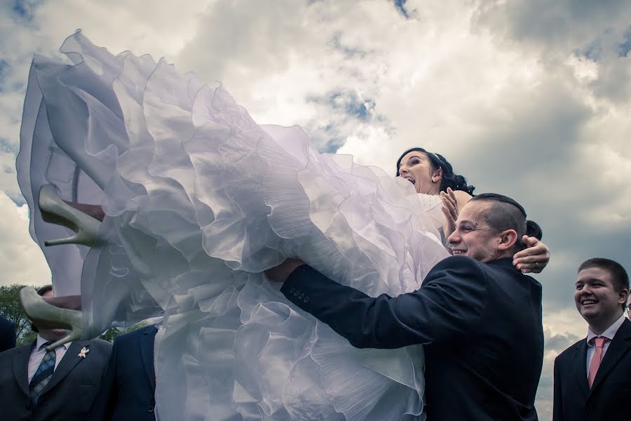 Photographe de mariage Studio Beautyfoto (luboskos). Photo du 16 août 2016