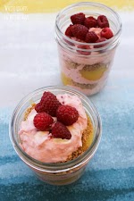 No Bake Lemon Raspberry Mousse Pie in a Jar was pinched from <a href="http://www.whitelightsonwednesday.com/lemon-raspberry-mousse-pie-in-a-jar/" target="_blank">www.whitelightsonwednesday.com.</a>