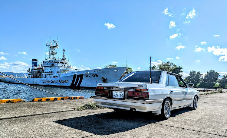 ローレルのいつもイイネ&コメントありがとうございます🙇‍♂️・秋の全国交通安全運動・船と愛車・八戸シーガルブリッジに関するカスタム事例の投稿画像4枚目