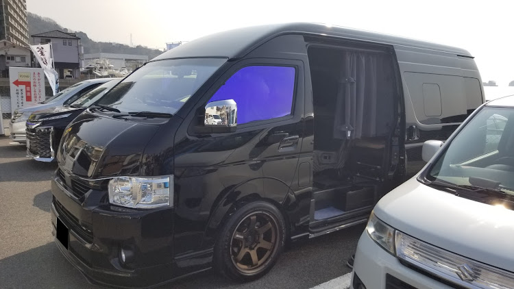 ハイエース スーパーロングのスパロン・SLOC・SUPER LONG OWNERS CLUB・キャンパー特装車・海鮮丼に関するカスタム事例の投稿画像3枚目