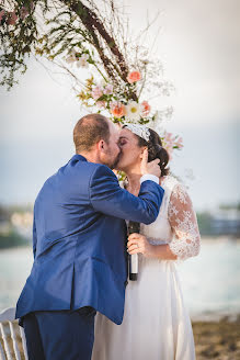 Hääkuvaaja Jordan Jordan Joumon (jordphotography). Kuva otettu 19. toukokuuta 2020