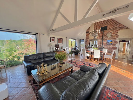 House with garden and terrace 3