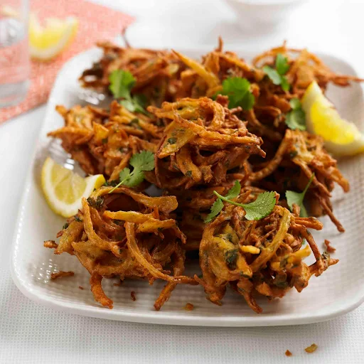 Onion Bajji [6 Pieces]