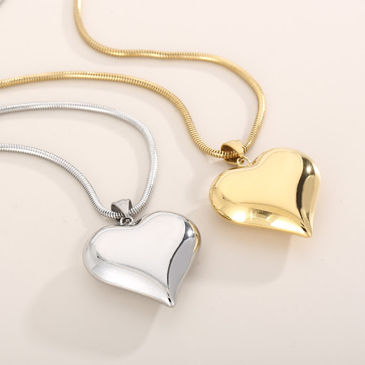 Title 2, Gold Silver Hollow Heart Necklace Simple Versat...