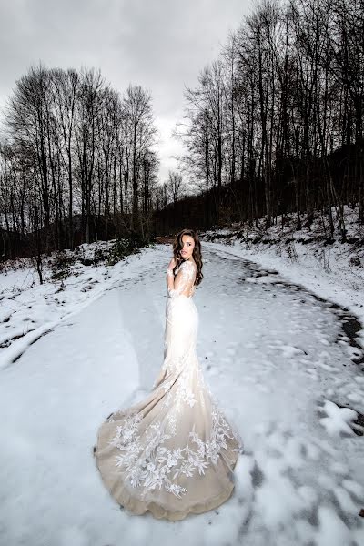 Fotógrafo de bodas Kostis Karanikolas (photogramma). Foto del 7 de diciembre 2018