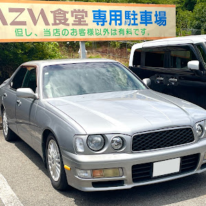 セドリック MY33