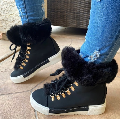 Title 5, Womens Large Plush Thickened Martin Boots Warm...