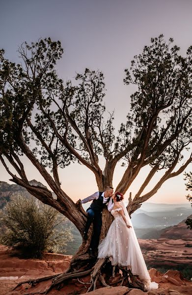 Wedding photographer Shannon Durazo (stratusadventure). Photo of 11 January 2022