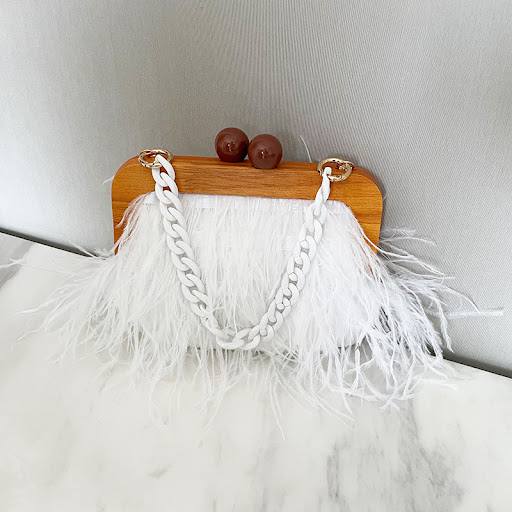 Title 6, Womens Fashion Acrylic Chain Dinner Bag, a sty...