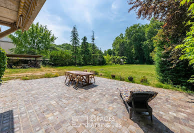 Maison avec piscine et terrasse 3