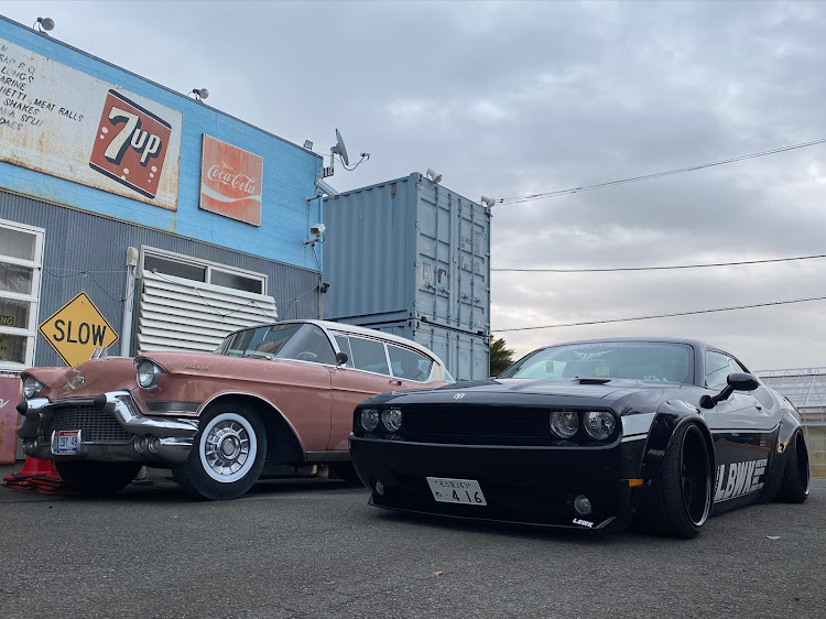 チャレンジャーのLB★WORKS・LB★PERFOMANCE・ペッパーズドライブイン・オフ会前に関するカスタム事例の投稿画像2枚目