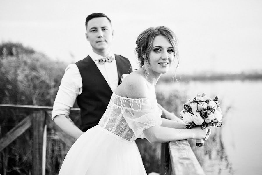 Fotógrafo de casamento Semen Konev (semyon). Foto de 19 de janeiro 2017