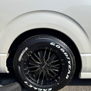 ハイエースバン RH20V