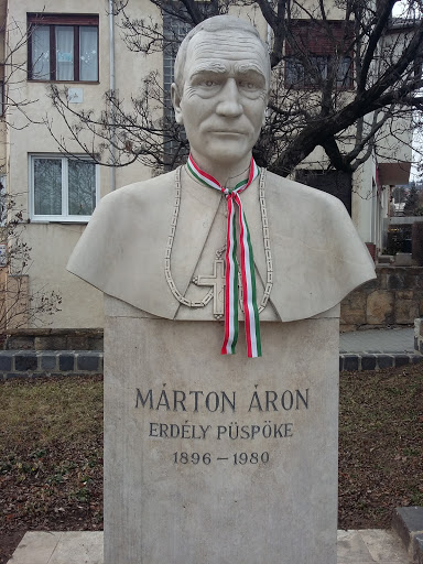 Márton Áron püspök