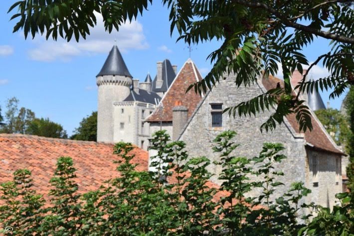 Vente maison 5 pièces 135 m² à Verteuil-sur-Charente (16510), 145 000 €