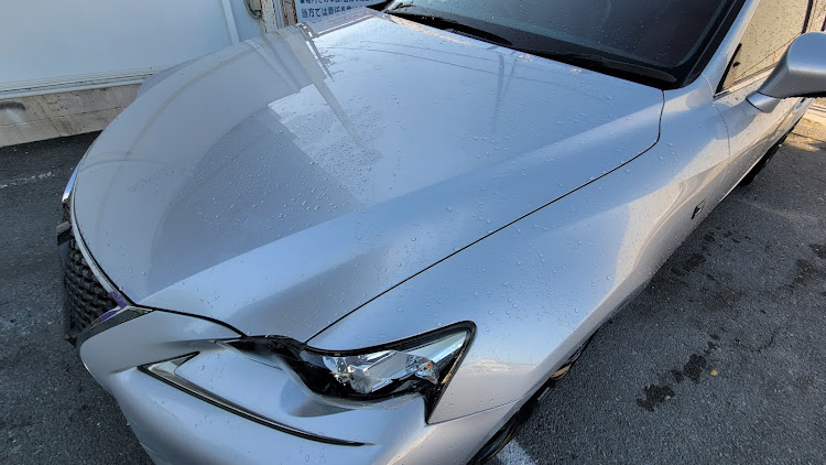 ISのいつもいいね＆コメントありがとうございます・レクサス乗りと繋がりたい・水も滴る良い愛車・熱中症に気をつけて!!・ビッグモーターに関するカスタム事例の投稿画像1枚目