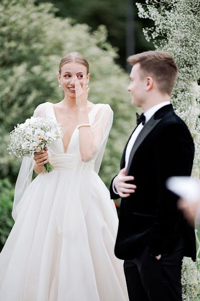 Wedding photographer Aleksandr Polovinkin (polovinkin). Photo of 8 December 2021