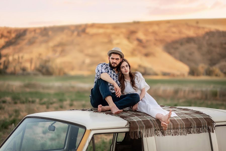 Fotógrafo de casamento Anna Ulyasheva (ulyasheva). Foto de 27 de julho 2019