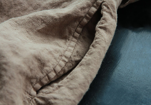 Title 6, Linen Art Loose Travel Brown Series