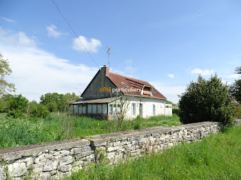maison à Ids-Saint-Roch (18)