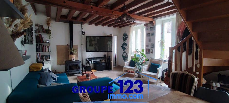 Vente maison 4 pièces 127 m² à Guerchy (89113), 199 900 €