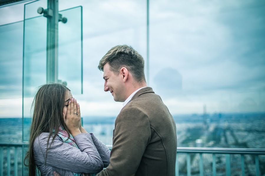 Fotógrafo de casamento Yuliya Dutchak (dutchakjulja). Foto de 3 de outubro 2017