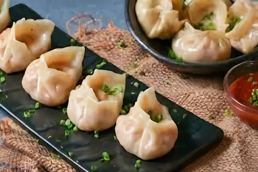 Paneer Steamed Momos Meal