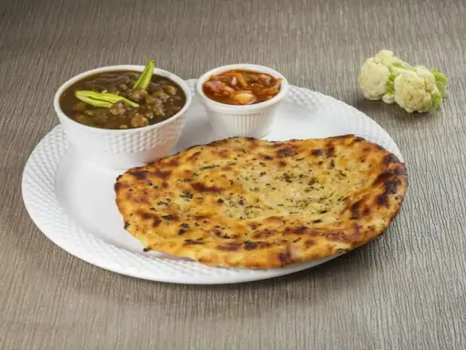 Amritsari Gobhi Kulcha .