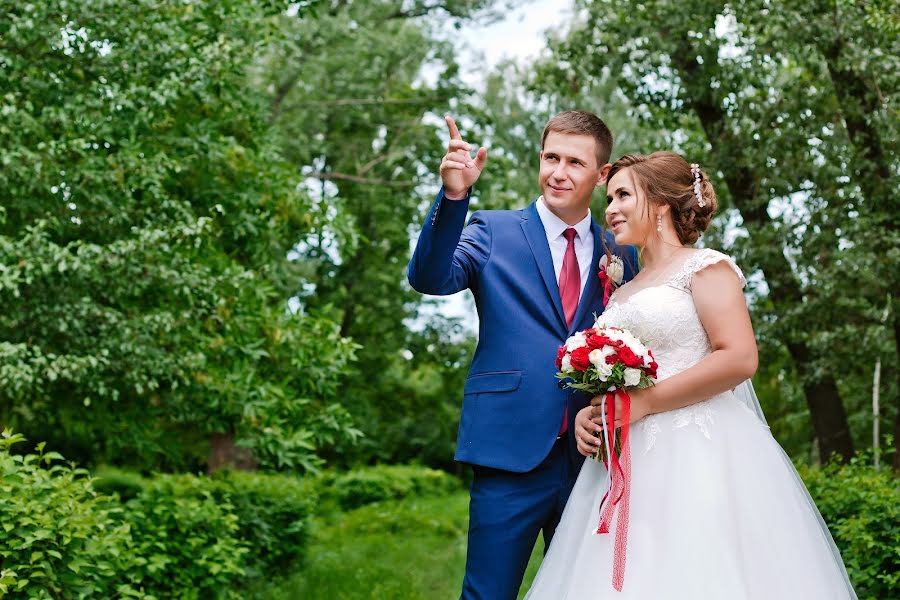 Wedding photographer Natalya Olekseenko (nataolekseenko). Photo of 28 November 2019