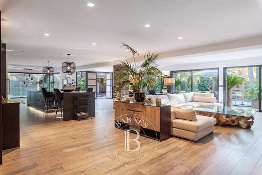 Villa avec piscine 2