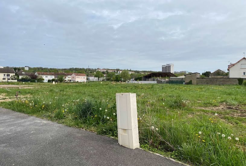  Vente Terrain à bâtir - 557m² à Saint-Dizier (52100) 