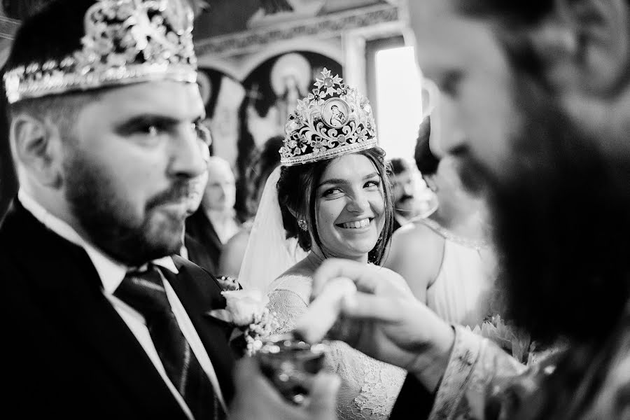 Fotógrafo de casamento Gheorghiţă Bran (momentstories). Foto de 17 de janeiro