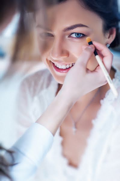 Fotografo di matrimoni Aleksandr Zakhar (sashazahar). Foto del 18 luglio 2014