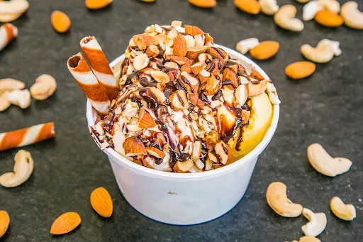 Nuts Overloaded Sundae