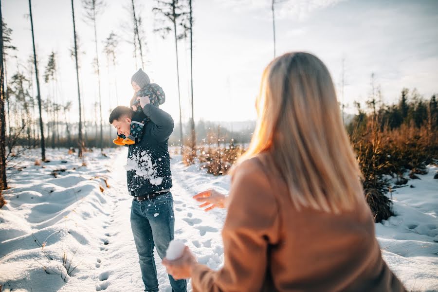 Fotograful de nuntă Lukas Kenji Vrabel (kenjicz). Fotografia din 11 februarie 2021