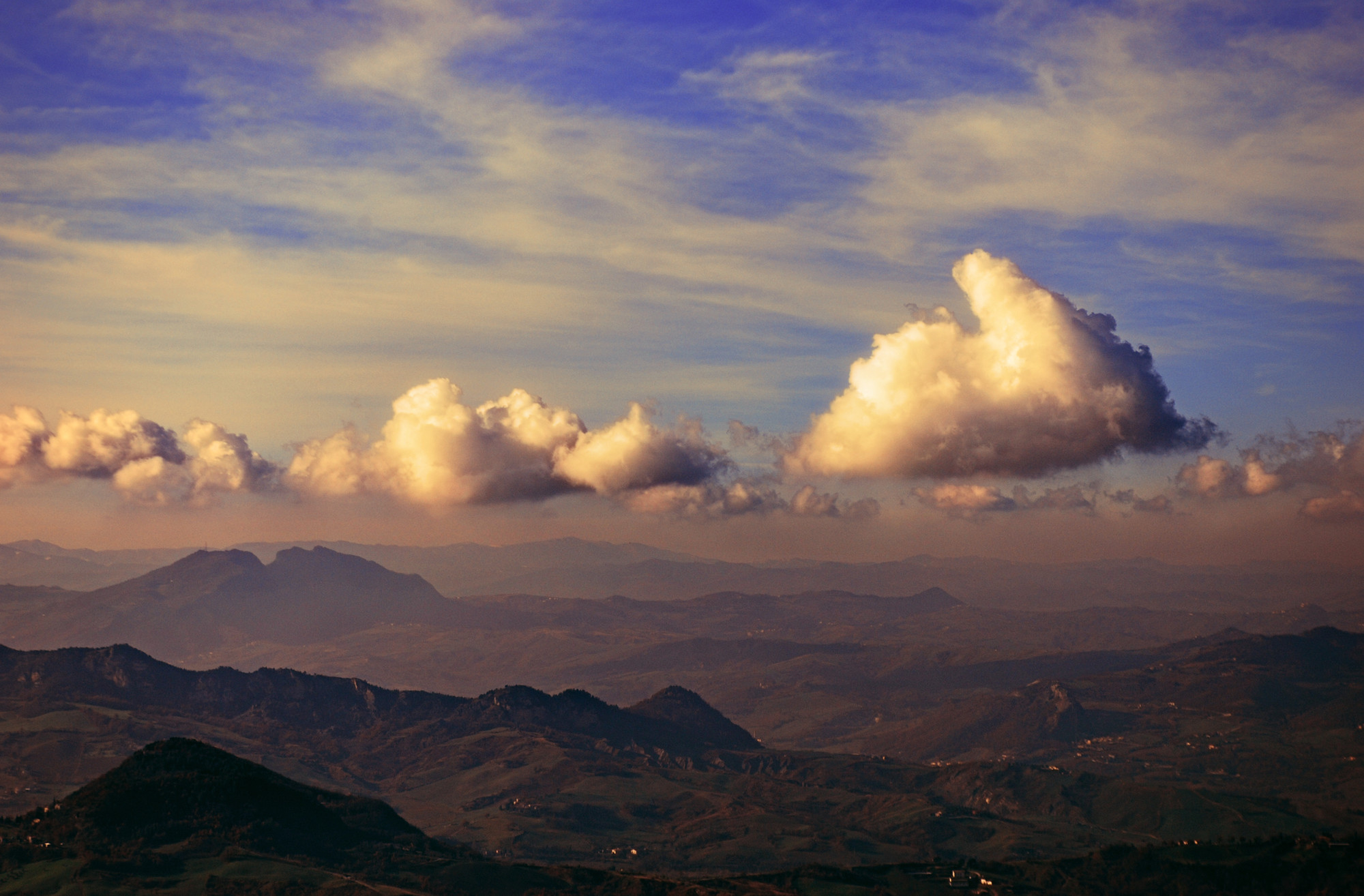 Cotton Ball Clouds di nicolanigri