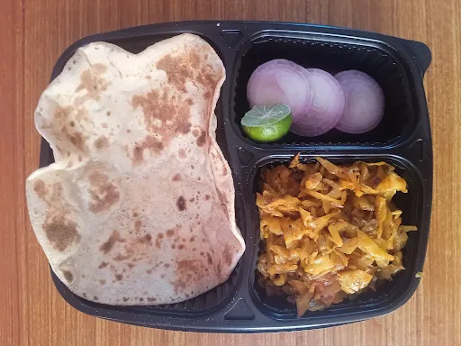 4 Roti With Patta Gobi Sabzi