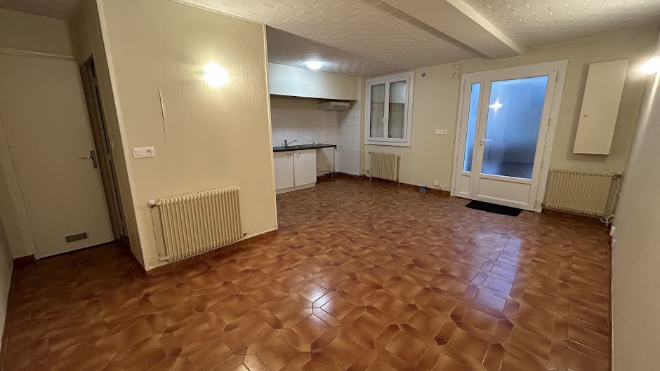 Location  appartement 3 pièces 57.18 m² à Ecouen (95440), 855 €