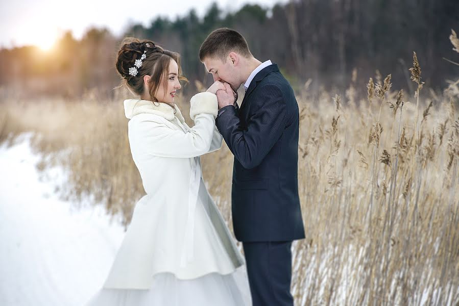 Fotografo di matrimoni Roman Zhdanov (romanzhdanoff). Foto del 30 aprile 2017