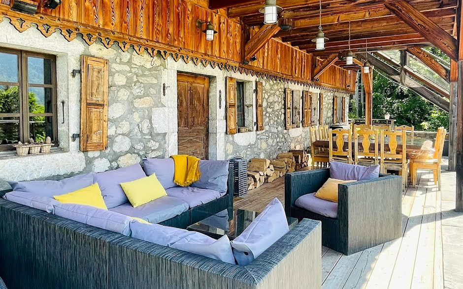 Vente chalet 12 pièces 355 m² à Chatel (74390), 1 500 000 €