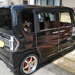 タントカスタム LA600S