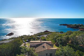 maison à Saint-raphael (83)