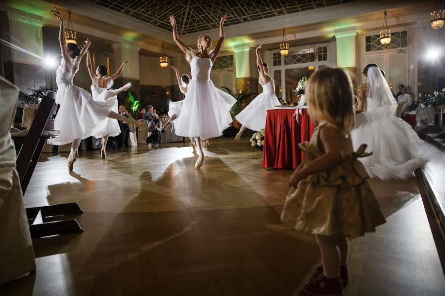 Jurufoto perkahwinan Valeriya Boykova (velary). Foto pada 7 Februari 2019