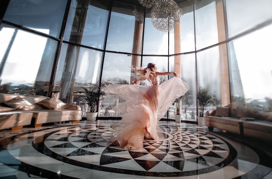 Wedding photographer Valeriya Vartanova (vart). Photo of 10 March 2020