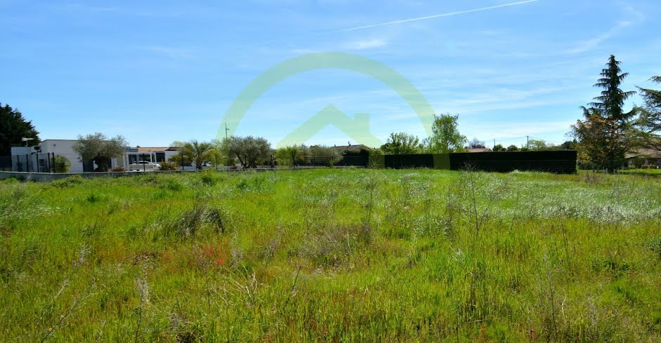 Vente terrain  723 m² à Montbartier (82700), 89 000 €