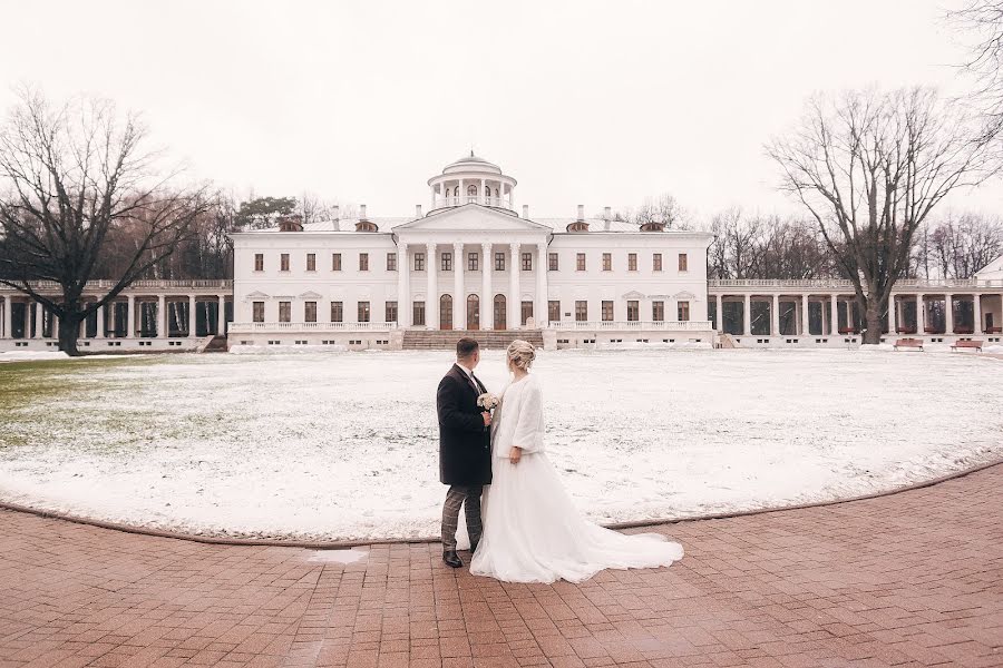 Fotografo di matrimoni Marina Zhazhina (id1884914). Foto del 20 novembre 2021