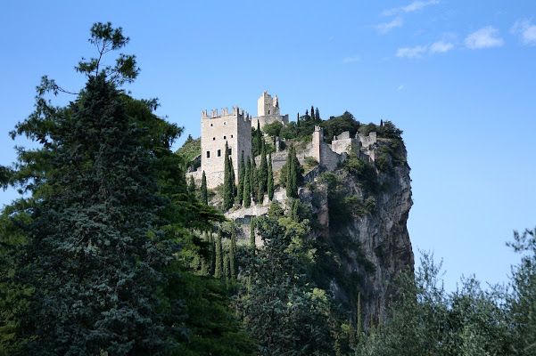 Rocca di Arco sul Garda di Petruzzo