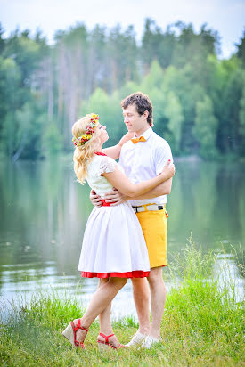 Wedding photographer Yaroslav Kanakin (yaroslavkanakin). Photo of 7 July 2015