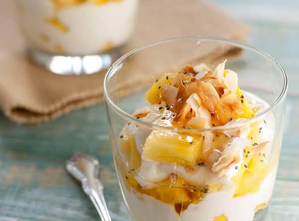 Pina Colada Yogurt Parfaits_image