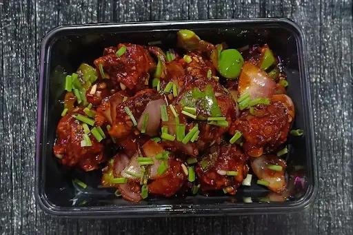 Chilli Chicken Dry [8 Pieces]